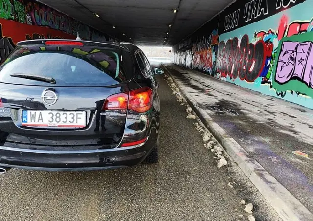 OPEL Astra 2.0 CDTI DPF Automatik Cosmo