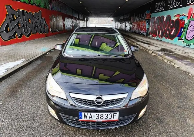 OPEL Astra 2.0 CDTI DPF Automatik Cosmo