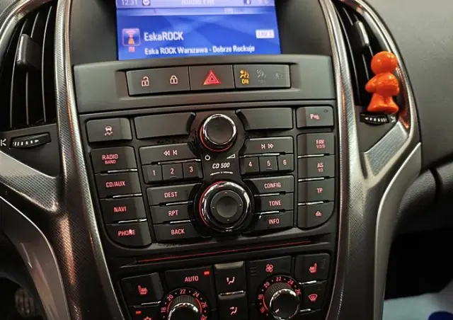 OPEL Astra 2.0 CDTI DPF Automatik Cosmo