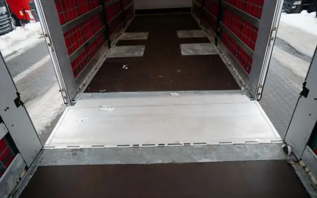 DAF FH 460 / ZESTAW TANDEM / 120 M3 / PRZEJAZDOWY / I-SAVE / KLIMATYZACJA POSTOJOWA / OŚ PODNOSZONA / OŚ SKRĘTNA / PLANDEKA ZBROJONA 