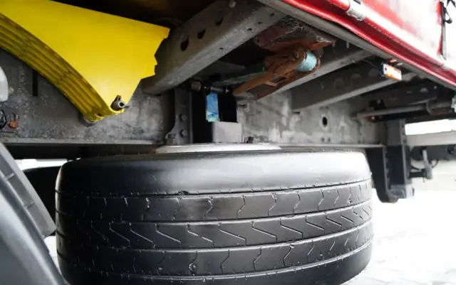 DAF FH 460 / ZESTAW TANDEM / 120 M3 / PRZEJAZDOWY / I-SAVE / KLIMATYZACJA POSTOJOWA / OŚ PODNOSZONA / OŚ SKRĘTNA / PLANDEKA ZBROJONA 