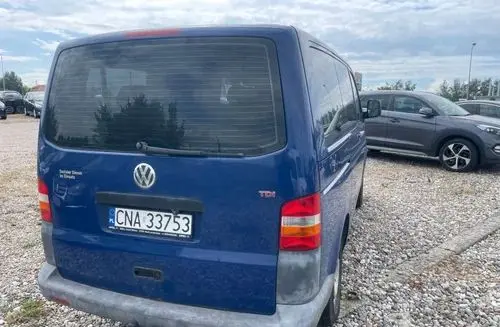 VOLKSWAGEN Caravelle 