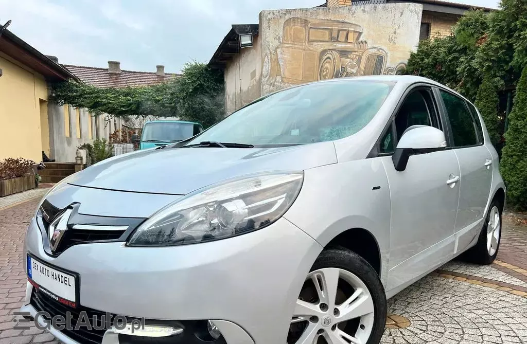 RENAULT Scenic 