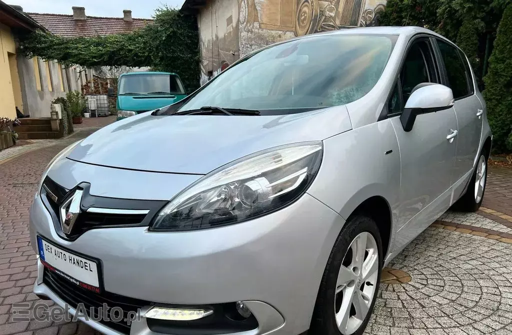 RENAULT Scenic 
