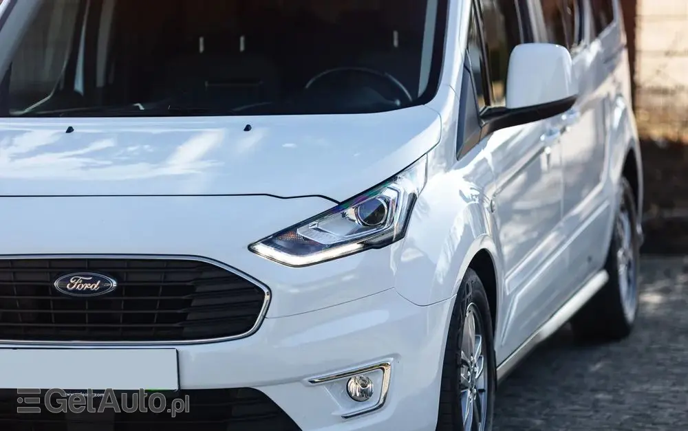 FORD Tourneo Connect Grand 