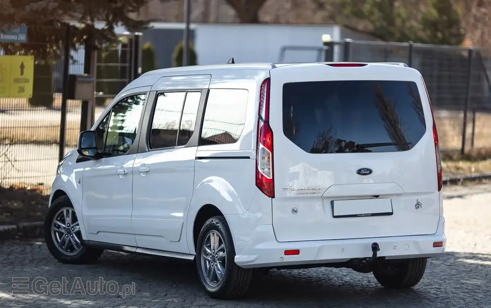 FORD Tourneo Connect Grand 