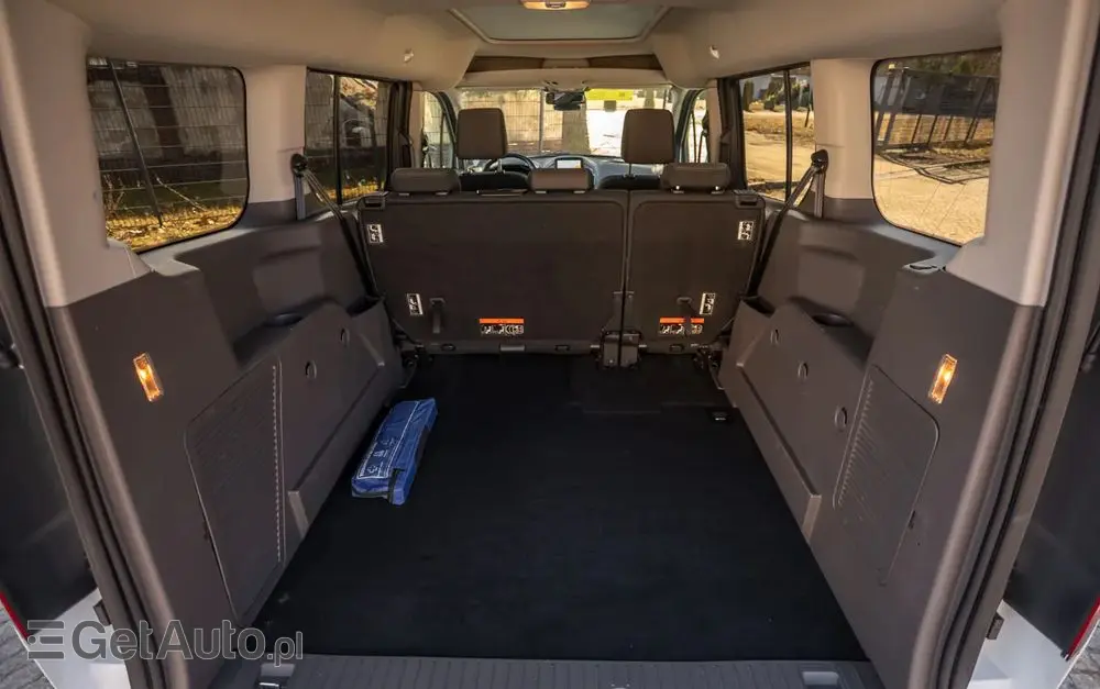 FORD Tourneo Connect Grand 