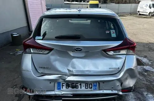 TOYOTA Auris 
