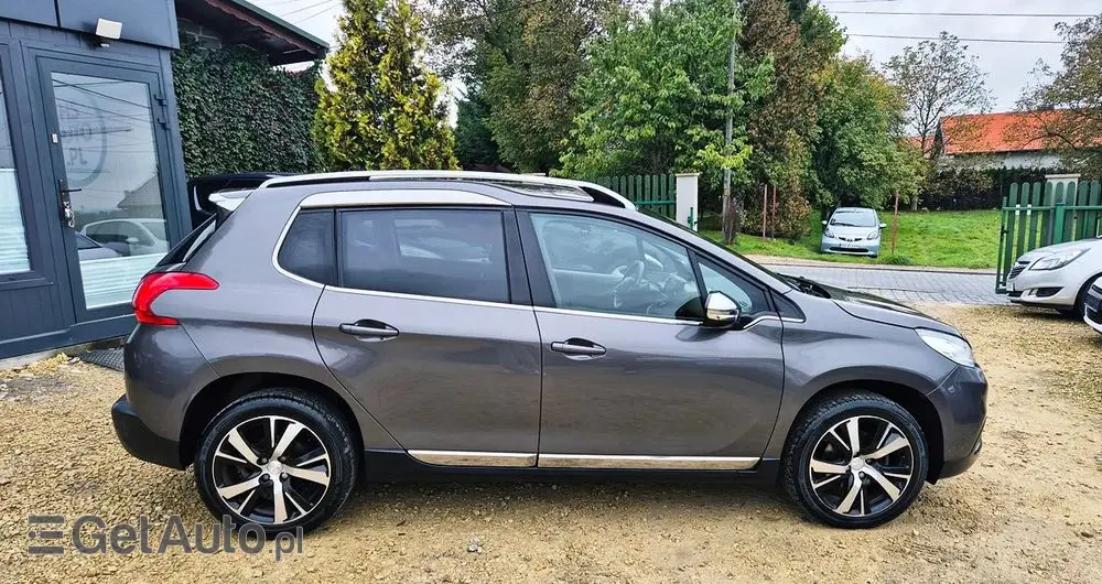 PEUGEOT 2008 120 VTI Allure