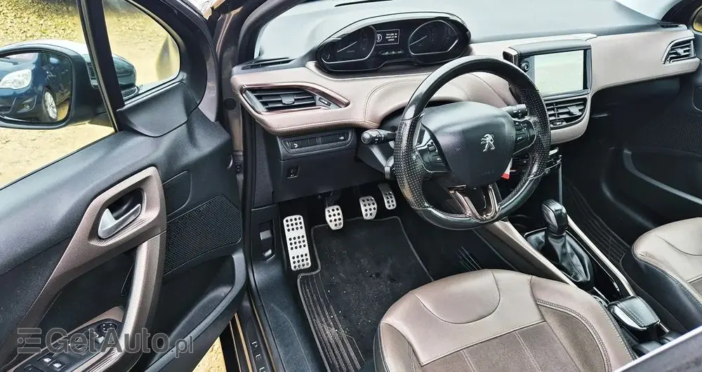 PEUGEOT 2008 120 VTI Allure