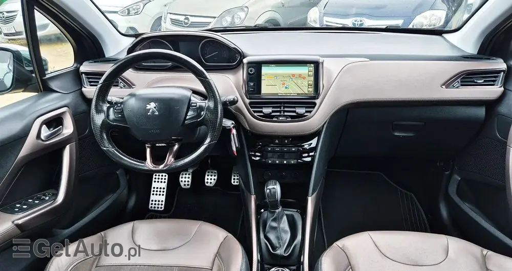 PEUGEOT 2008 120 VTI Allure