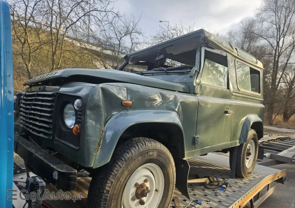 LAND ROVER Defender 90 Edition
