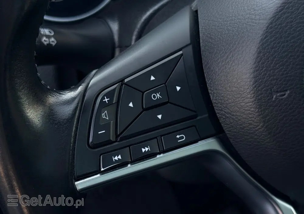 NISSAN Qashqai 1.3 DIG-T Tekna