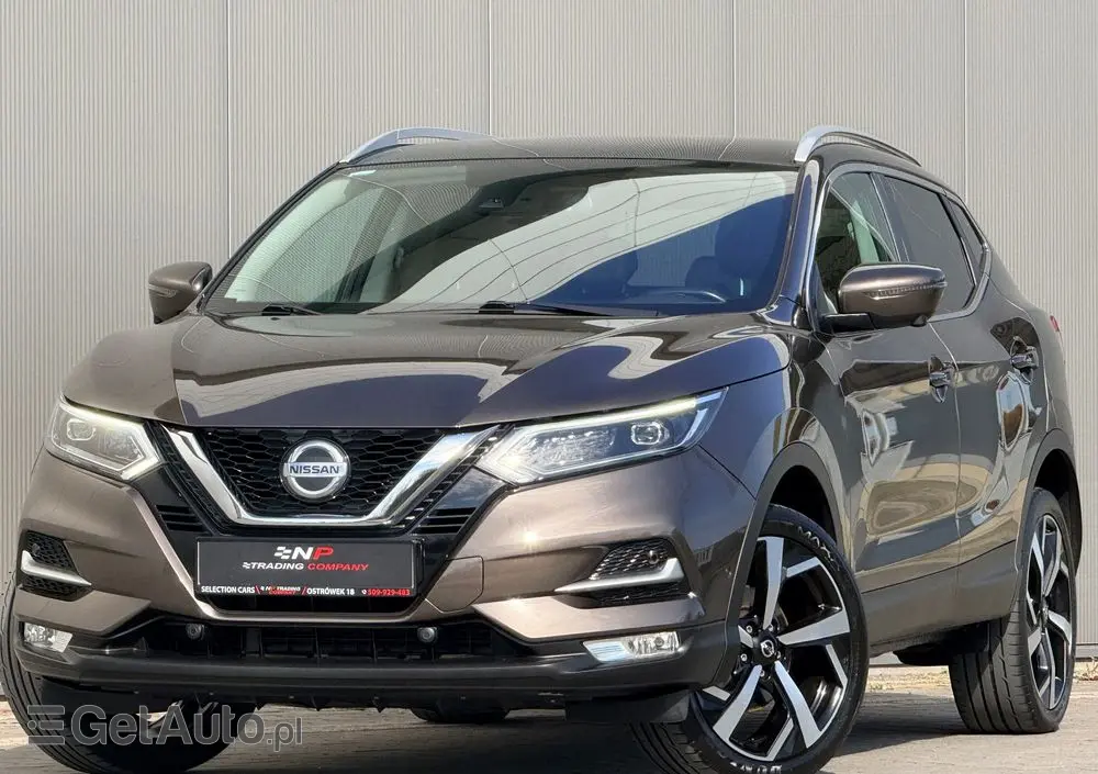 NISSAN Qashqai 1.3 DIG-T Tekna