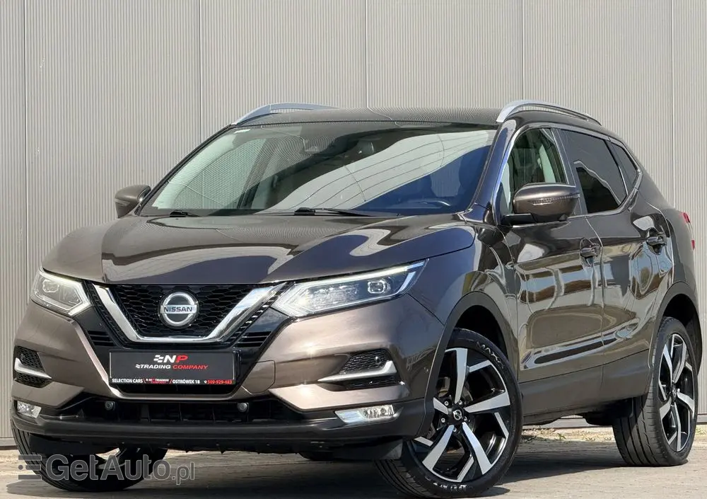 NISSAN Qashqai 1.3 DIG-T Tekna