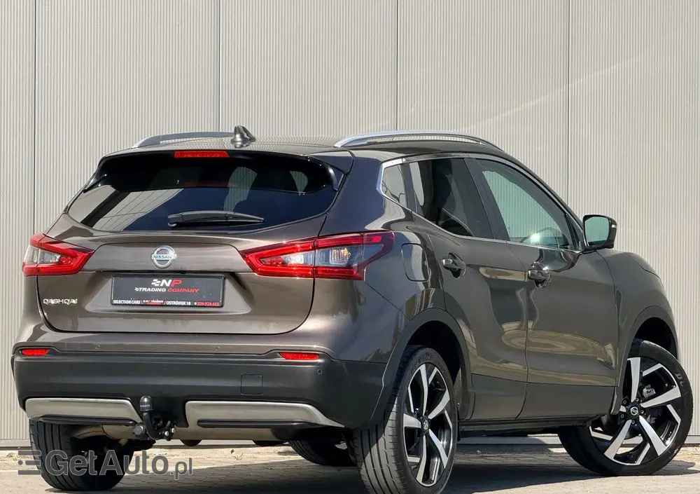 NISSAN Qashqai 1.3 DIG-T Tekna