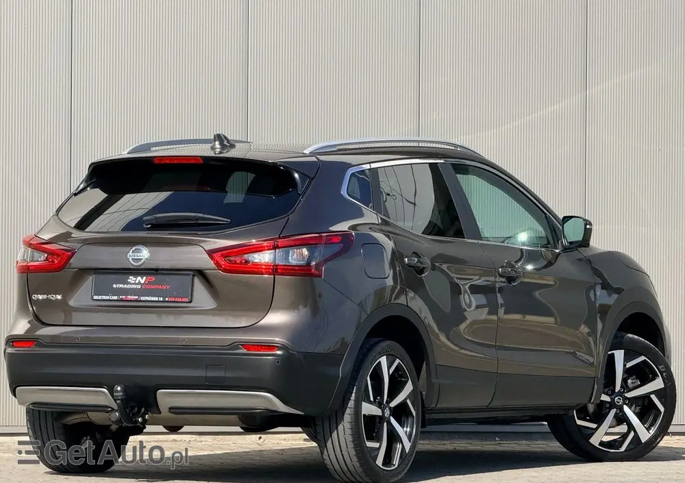 NISSAN Qashqai 1.3 DIG-T Tekna