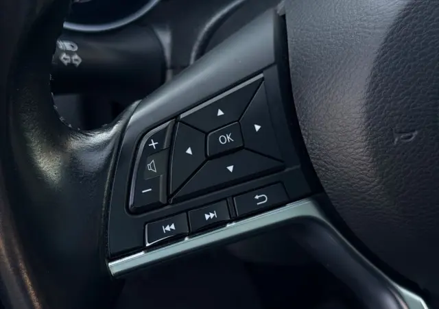 NISSAN Qashqai 1.3 DIG-T Tekna