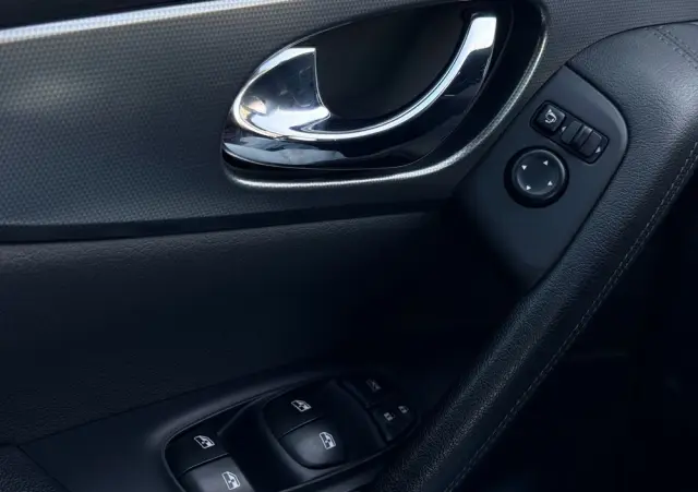 NISSAN Qashqai 1.3 DIG-T Tekna