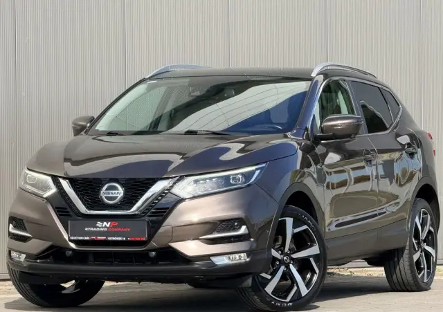 NISSAN Qashqai 1.3 DIG-T Tekna