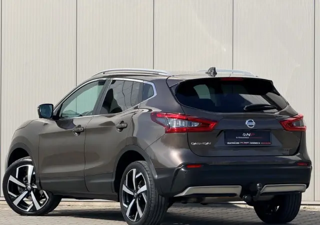 NISSAN Qashqai 1.3 DIG-T Tekna