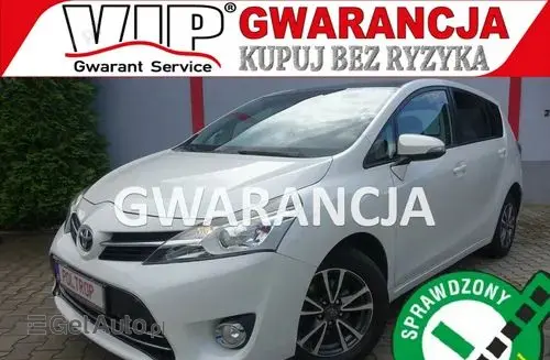 TOYOTA Verso 