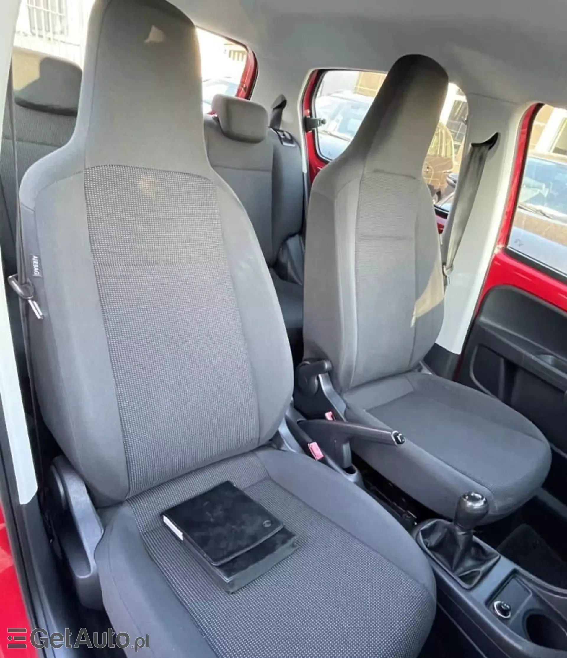 VOLKSWAGEN Up! 1.0 (60 KM)