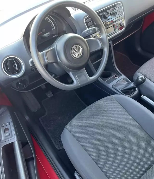 VOLKSWAGEN Up! 1.0 (60 KM)