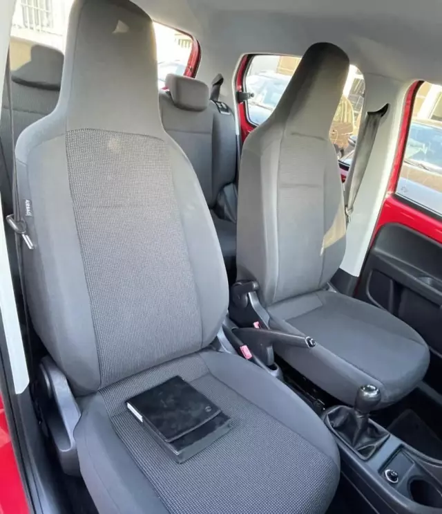 VOLKSWAGEN Up! 1.0 (60 KM)