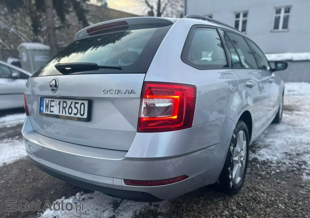 SKODA Octavia 1.0 TSI GPF Ambition