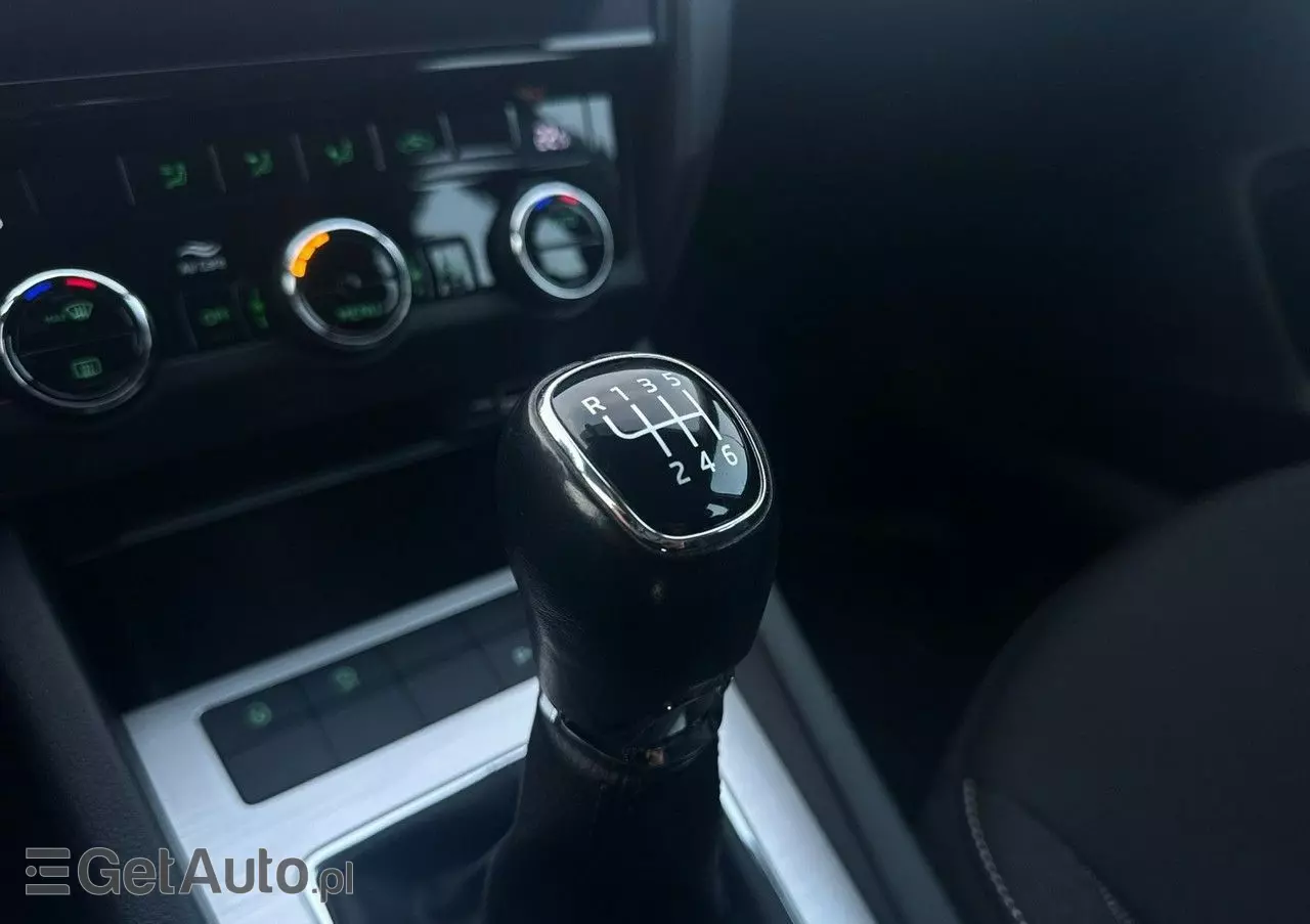 SKODA Octavia 1.0 TSI GPF Ambition