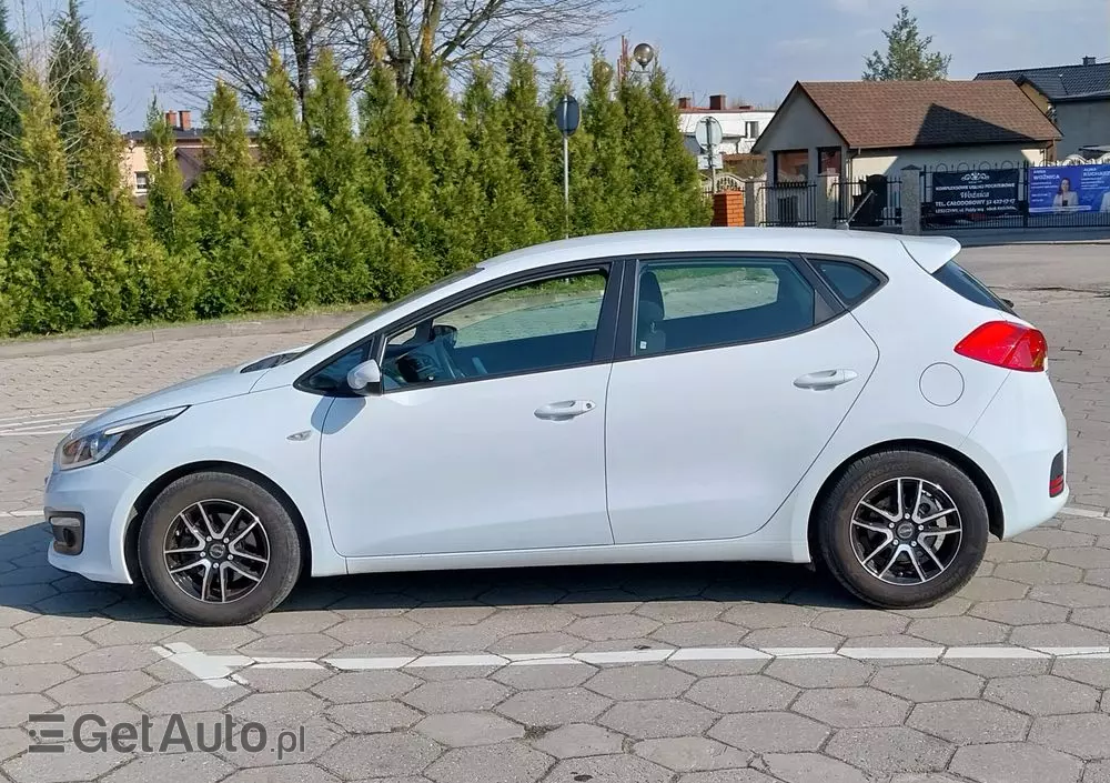 KIA Ceed 1.4 L Business Line