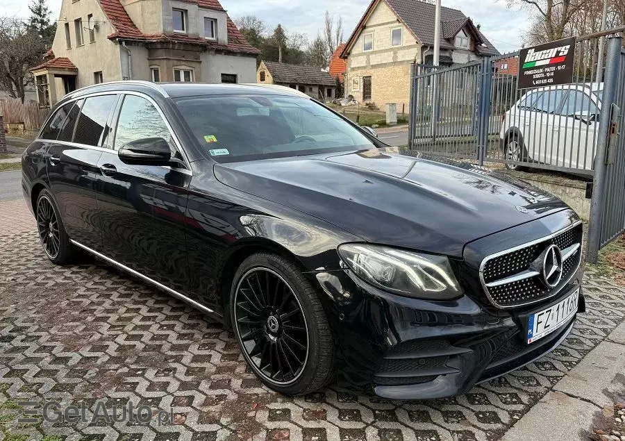 MERCEDES-BENZ Klasa E 200 d T 9G-TRONIC AMG Line