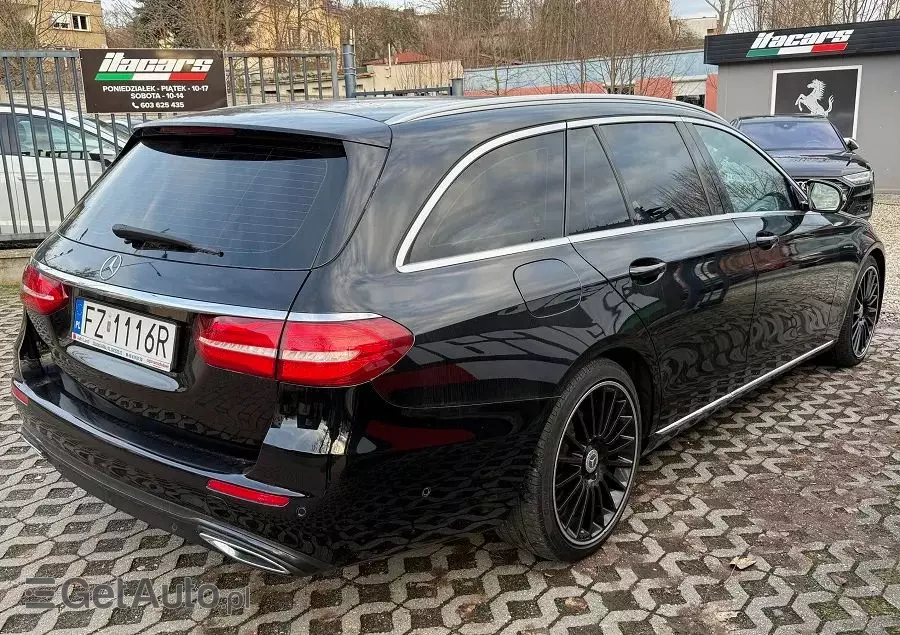 MERCEDES-BENZ Klasa E 200 d T 9G-TRONIC AMG Line