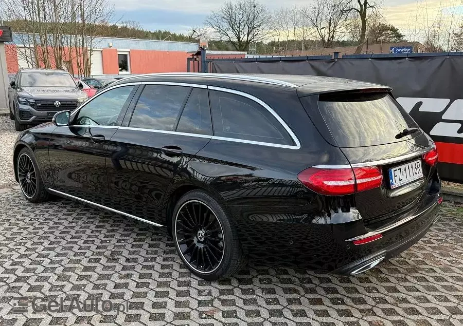 MERCEDES-BENZ Klasa E 200 d T 9G-TRONIC AMG Line