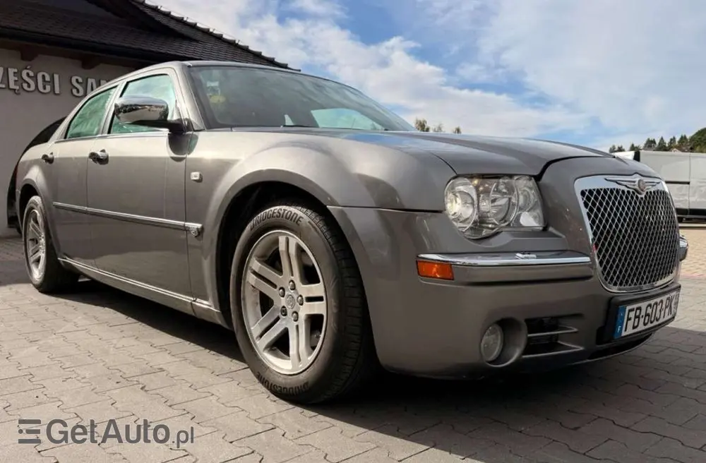 CHRYSLER 300C 