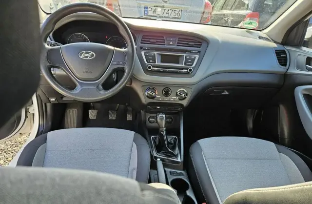 HYUNDAI I20 