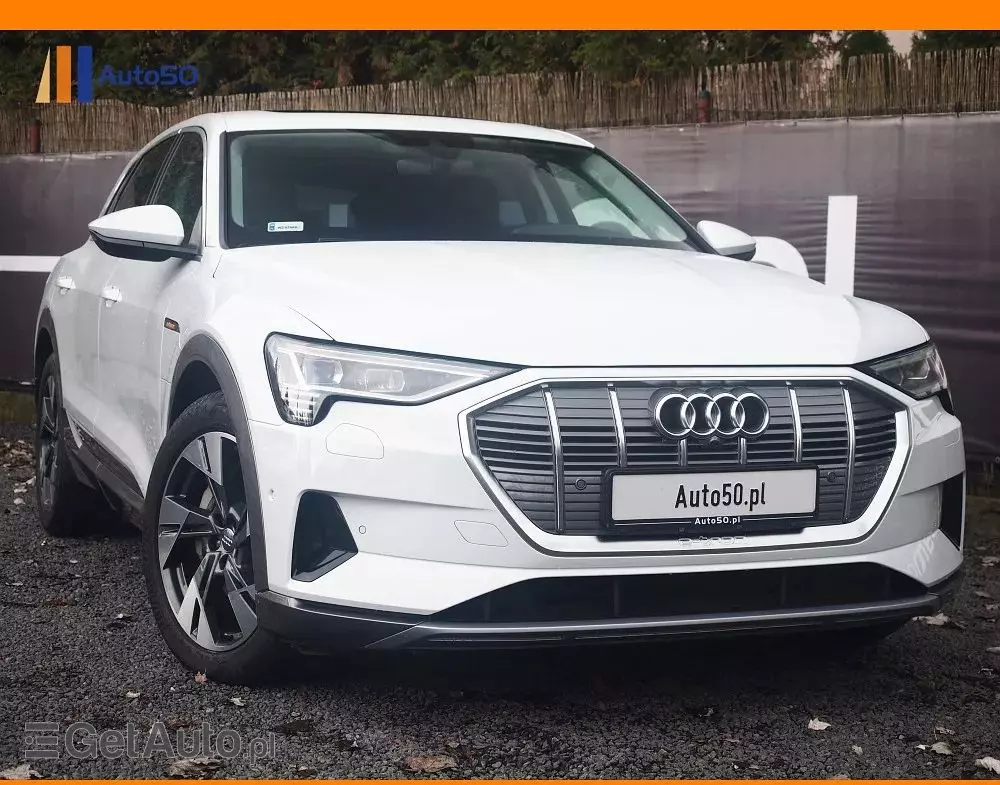 AUDI E-tron 55 Quattro