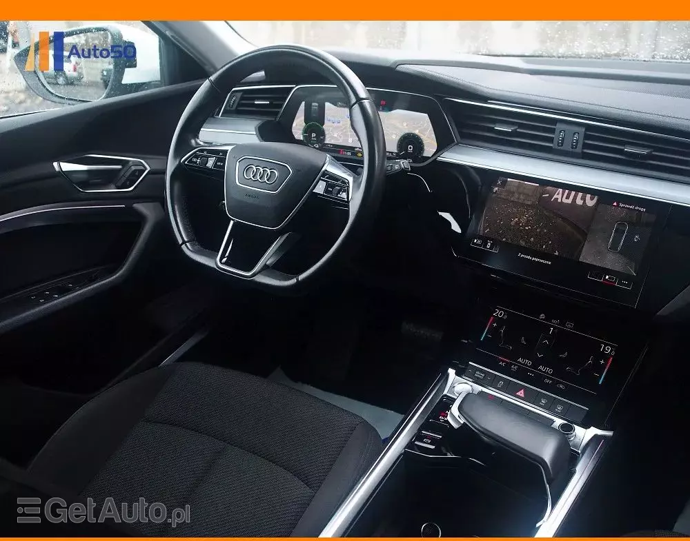 AUDI E-tron 55 Quattro