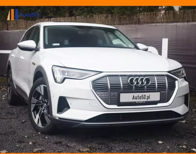AUDI E-tron 55 Quattro