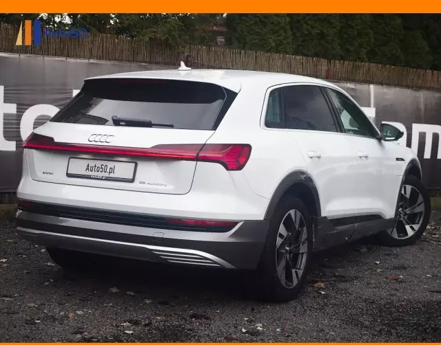 AUDI E-tron 55 Quattro