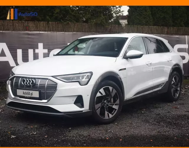 AUDI E-tron 55 Quattro