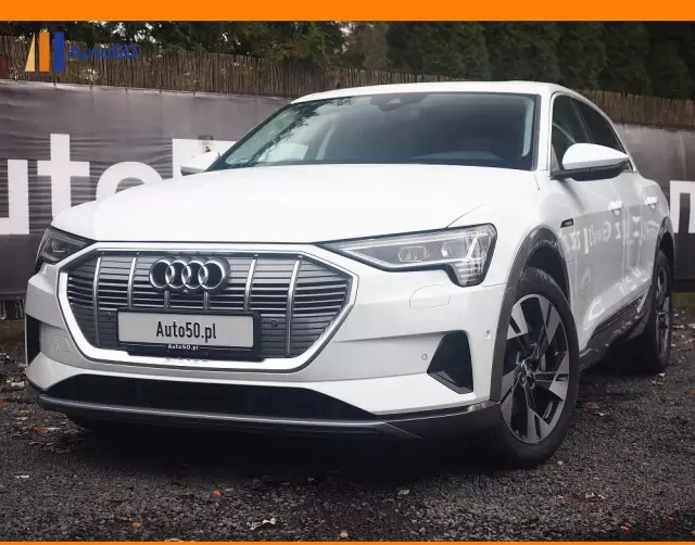 AUDI E-tron 55 Quattro