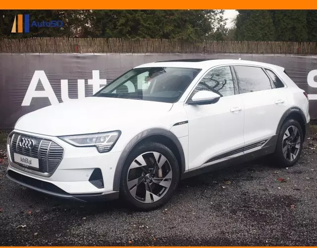 AUDI E-tron 55 Quattro