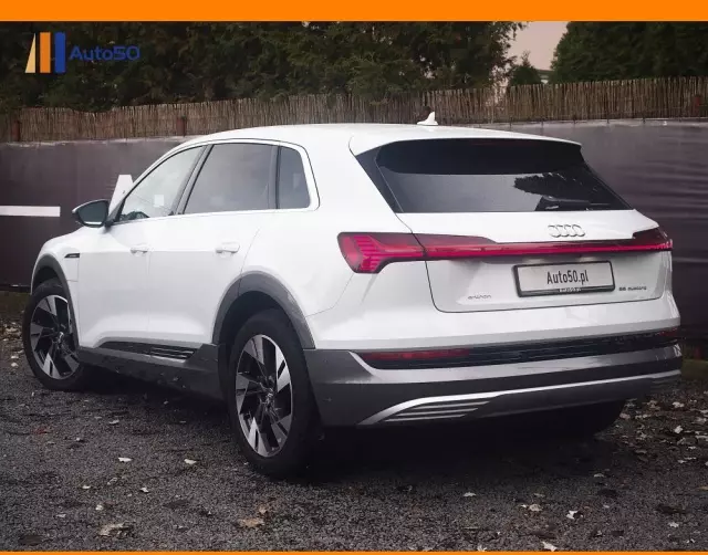 AUDI E-tron 55 Quattro
