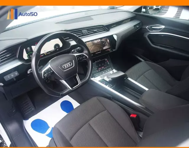 AUDI E-tron 55 Quattro