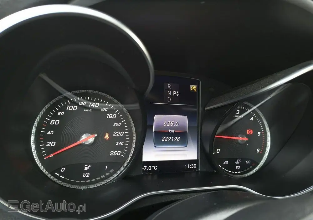 MERCEDES-BENZ Klasa C 250 (BlueTEC) d 7G-TRONIC AMG Line