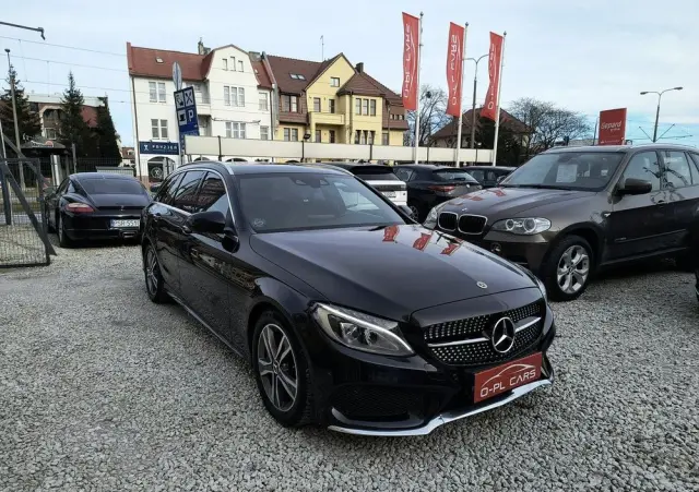 MERCEDES-BENZ Klasa C 250 (BlueTEC) d 7G-TRONIC AMG Line