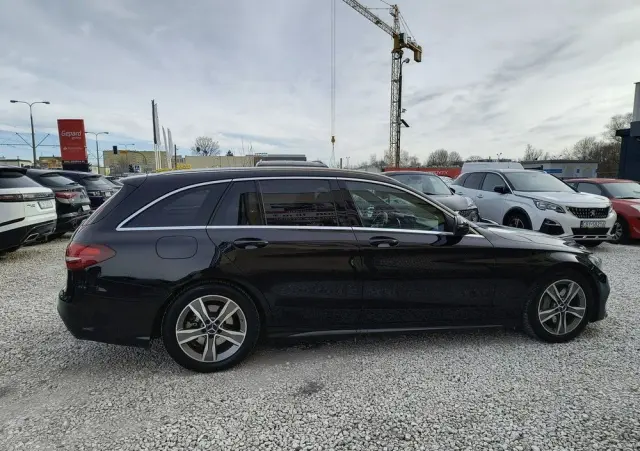 MERCEDES-BENZ Klasa C 250 (BlueTEC) d 7G-TRONIC AMG Line