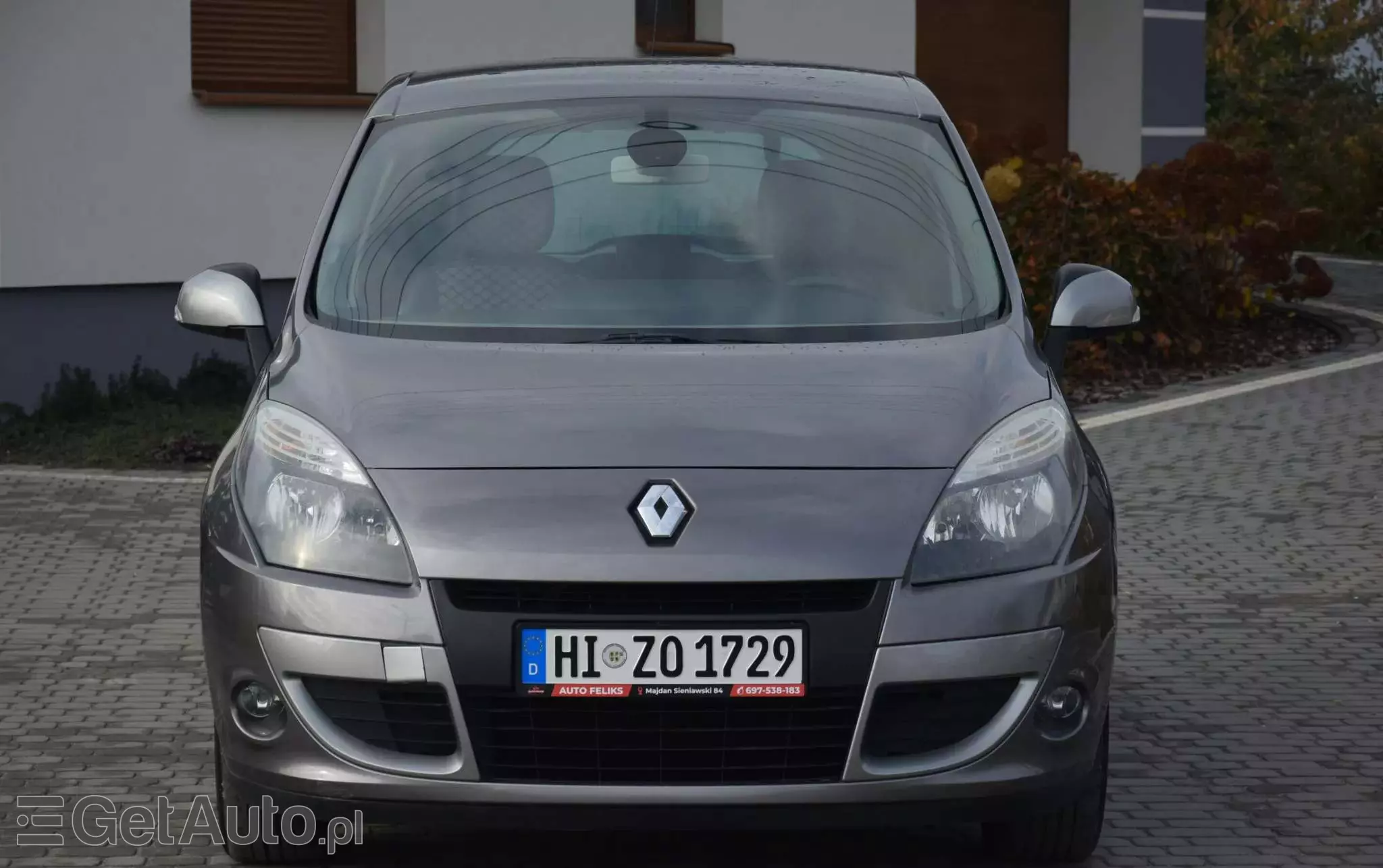 RENAULT Scenic 